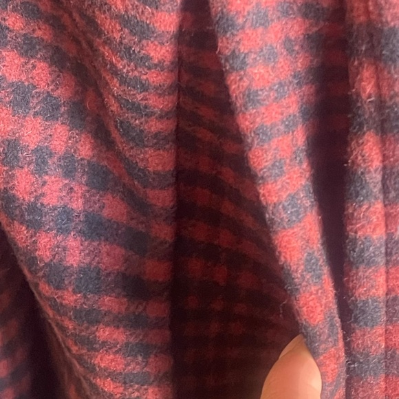 ANNE KLEIN Wool Blend wrap
Belted Notch Collar Coat size 12 - Picture 12 of 16